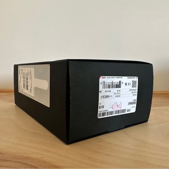 New Limited Edition Oakley MUZM Eyeshade-Cool Grey Frame w/Prizm Low Light Lense - Picture 3 of 5